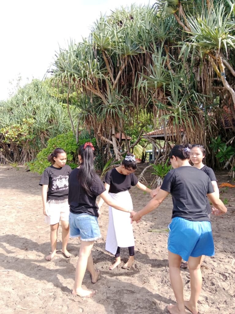 Outing Rekan Kerja ALMA PUTERI